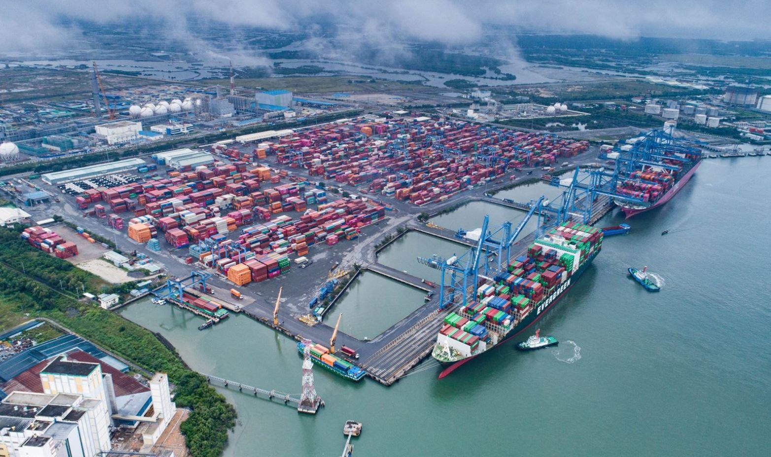 Hình ảnh thực tế về cảng Cái Mép Thị Vải